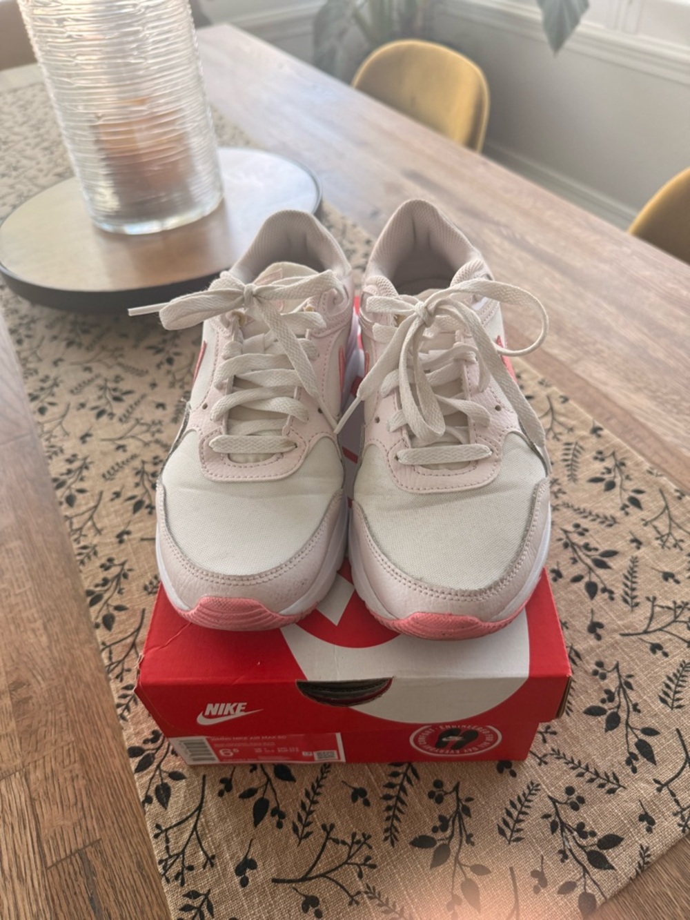 Nike Women's Air Max SC White with Light Pink Accents